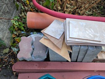 Zbytky ze stavby za odvoz - 6