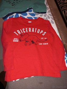 11 kusů hlapecké tepláčky+trička vel.98-104 - 6