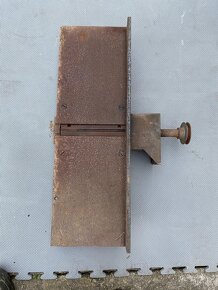 Hoblovací  válec s kovovými deskami - 6