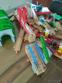 Dřevěná vláčkodráha elektrické mašinky 2x - 6