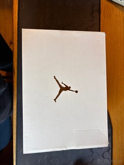 Prodej bot AIR Jordan 1 Low - 6