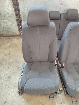Sedačky Passat B6 sedan + tunel - výhřev - 6