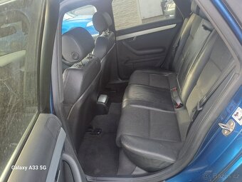 Audi A4 kombi 2,0tdi S-line - 6
