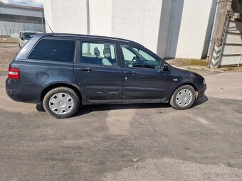 Fiat Stilo 1.6 16v R.v 2004 - 6
