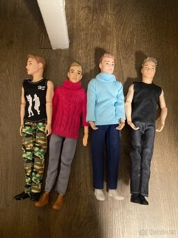 ken a oblečky, panenka barbie černoška - 6