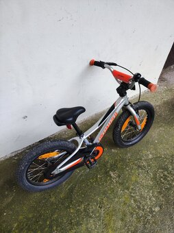 Dětské kolo Specialized + přídavná kolečka - 6