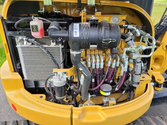 Prodám minibagr CAT 304E2 CR powertilt - 6