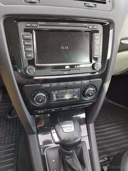 Škoda Octavia combi 4x4 Laurin&Klement DSG+F1-2TDi 103kw - 6