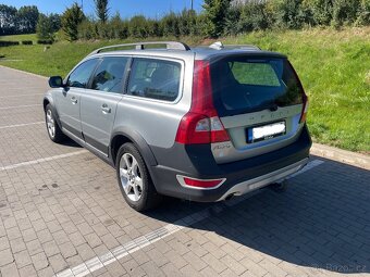 Volvo XC70 AWD MY2010 D5 151 kW automat - 6