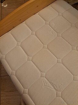 Postel z masivu. - 6