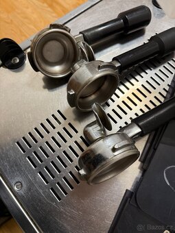 Kávovar Carimali - 6