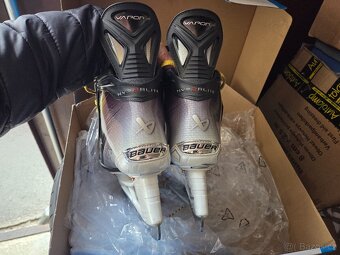 Brusle Bauer Vapor Hyperlite 2 - 6