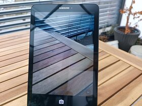 Pěkný Tablet Samsung SM-T560 Galaxy Tab E,8 GB,1.5GB RAM - 6