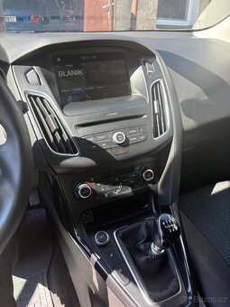 Ford Focus Titanium Kombi 1,5 EcoBoost 110kw - 6