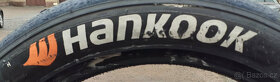 Závodní suché pneu / slick Hankook 300/660R18 a 260/660R18 - 6