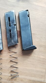 Zásobníky ráže 7,65 do ČZ zbraní- nález z půdy - 6
