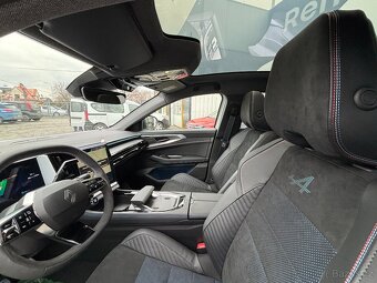 Renault Rafale E-Tech Hybrid 200k 4x2 - 6