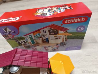 Schleich 42592 Kavárna pro jezdce - 6