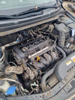 Kia ceed 1.4 66kw rok 2010 - nepojizdne - 6