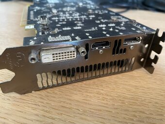 Sapphire Pulse Radeon RX560 4GB GDDR5 - 6