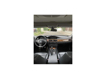 Bmw e90 330i - 6