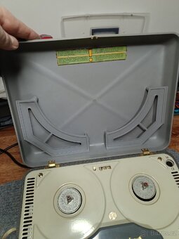 Kotoučový magnetofon Tesla - 6