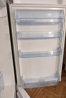 Lednice s mrazákem Electrolux výška 175cm, objem 336l - 6