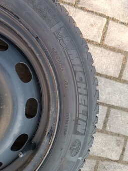 467. Zimní sada Ford 185/60 R15 - 6