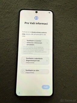 Samsung galaxy Flip 4 - 6