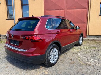Volkswagen Tiguan 2.0 - 6