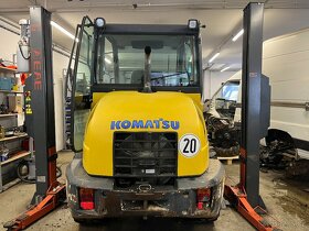 Komatsu WA 70 Kloubovy nakladac - 6