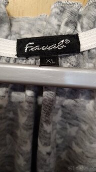 Mikiny a halenky dámské 6- kusů vel- XL za jeden kus 50 kc - 6