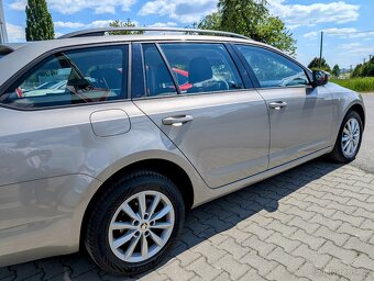 ŠKODA OCTAVIA III COMBI 1.4TSi 103kW VÝHŘ.SEDADLA - 6