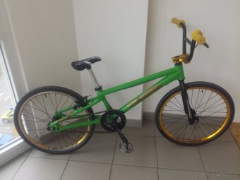 bikrosové kolo GT - 6