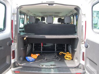 Renault Trafic 1.6 DCI 140 8 míst ČR - 6