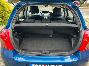 Toyota Yaris 1,3 VVT-i 64 KW r.v. 2007 automat - 6