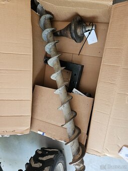 Traktor TYM HST TS25 - 6