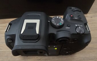 Canon EOS R7 - 6