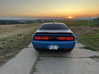 Dodge Challenger Shaker 5.7 HEMI 277kW - 6