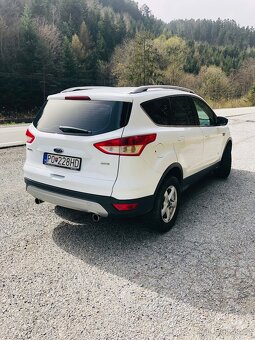 Ford Kuga 1.5 ecoboost titanium 110kw r.v . 2015 - 6