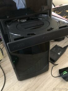 Počítač a monitor - 6