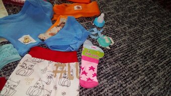 Oblečení aj.pro panenky/BB/,cena celkem - 6