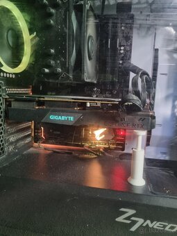 Nvidia GIGABYTE RTX 2070 super - 6