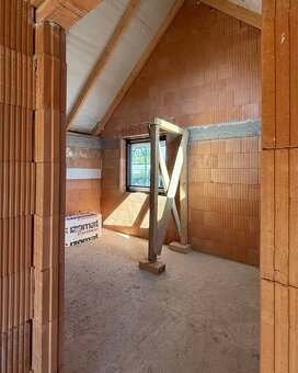 Prodej rodinného domu Kunice u Říčan - 6