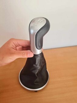 Radiaca páka pre ŠKODA FABIA 2 - 6