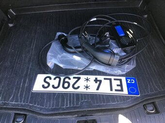 Ford Kuga plaginhybryd - 6