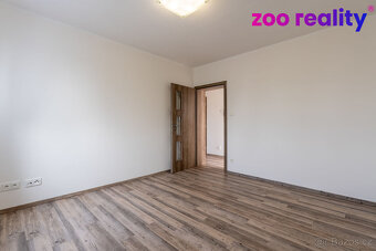Prodej rodinného domu 180m2, pozemek 289m2 - 6
