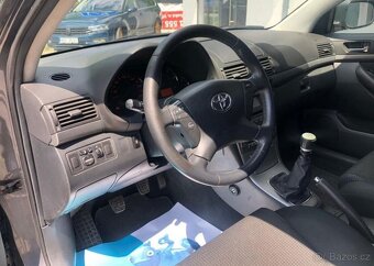 Toyota Avensis 2.0 D-4D nafta manuál 93 kw - 6
