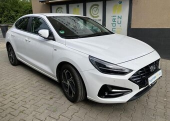 Hyundai i30 1.5-FASTBACK-ZÁRUKA-AUTOMAT - 6