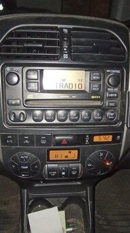 Toyota Rav 4 2.0 benzín 110kw 4x4 - 6